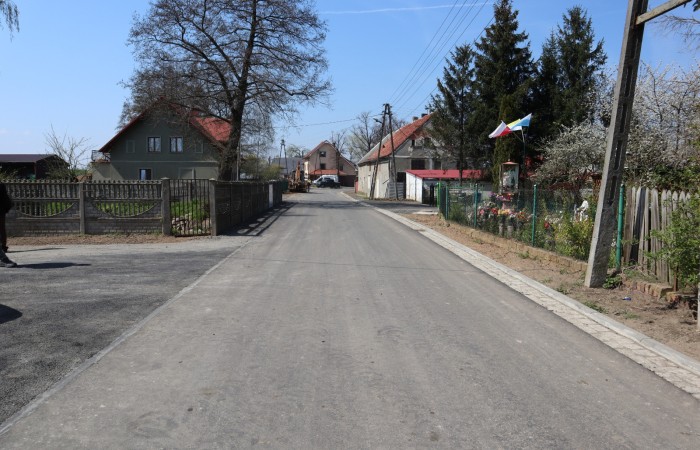 Zdjęcie drogi w Tyńczyku